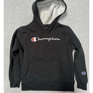 Champion pull over size 7
